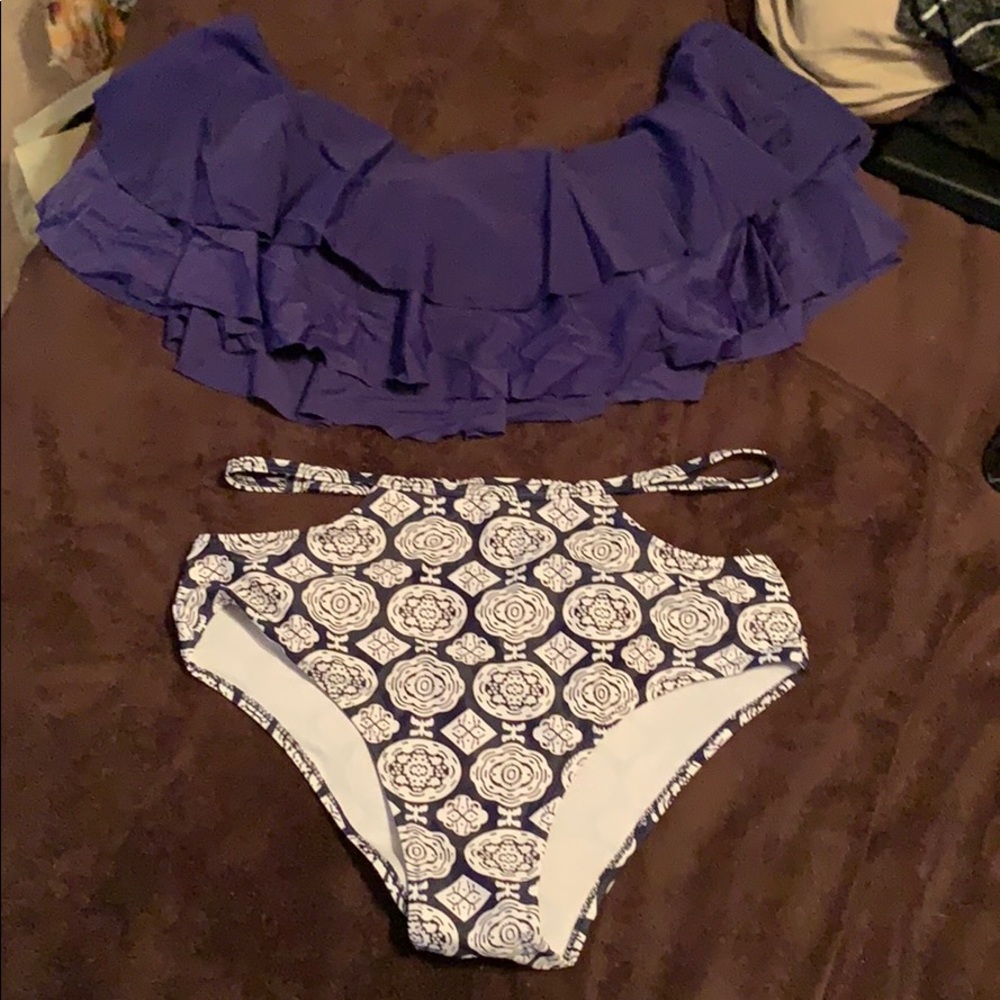 Swim suit